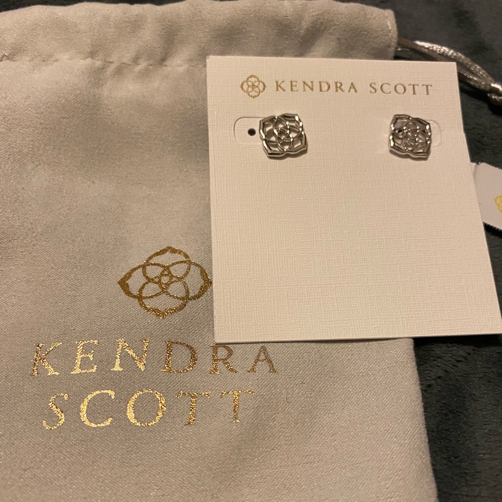Kendra Scott earrings